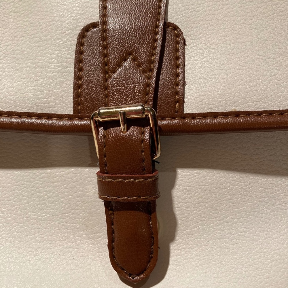 Vintage Liz Claiborne white shoulder bag with brown leather trim - Picture 4 of 10